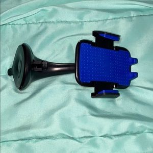 Universal phone car suction mount